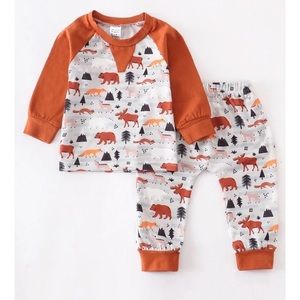 NEW - Animal adventure brown baby set